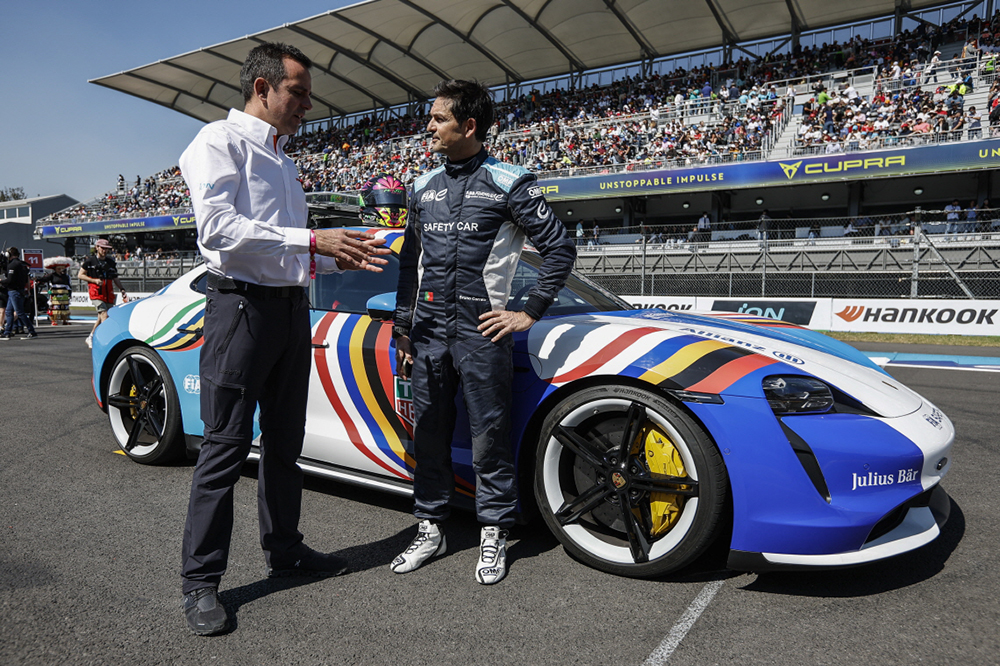 hankookpresentsthefiainitiativegirlsontrackagaininsaudiarabia2