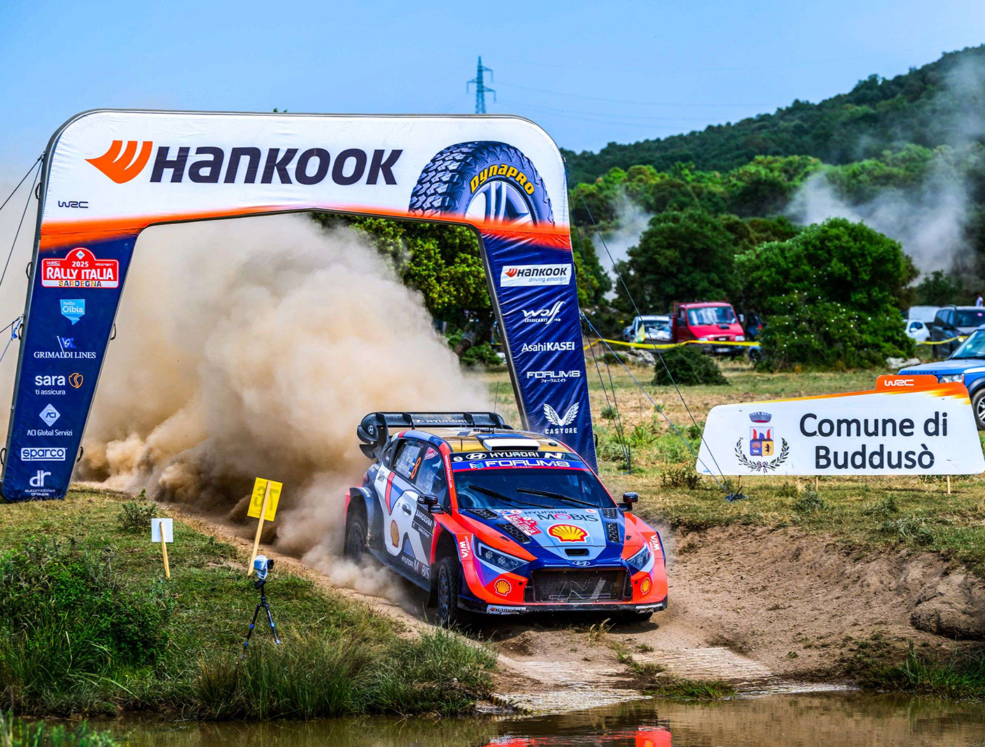 Hankook Tire Powers the World Rally Championship's 'EKO Acropolis Rally Greece'