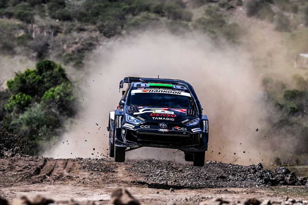 safari_rally_kenya_toyota_gazoo_racing_world_rally_team
