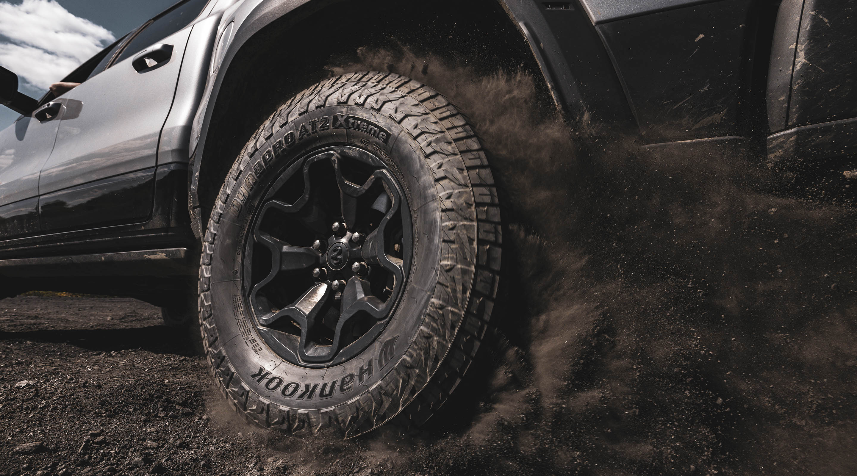 Hankook Tire & Technology-Tires-Dynapro-AT2-Xtreme-gallery-02